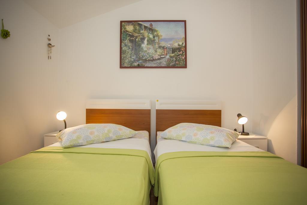 Apartments Pula 1618 외부 사진